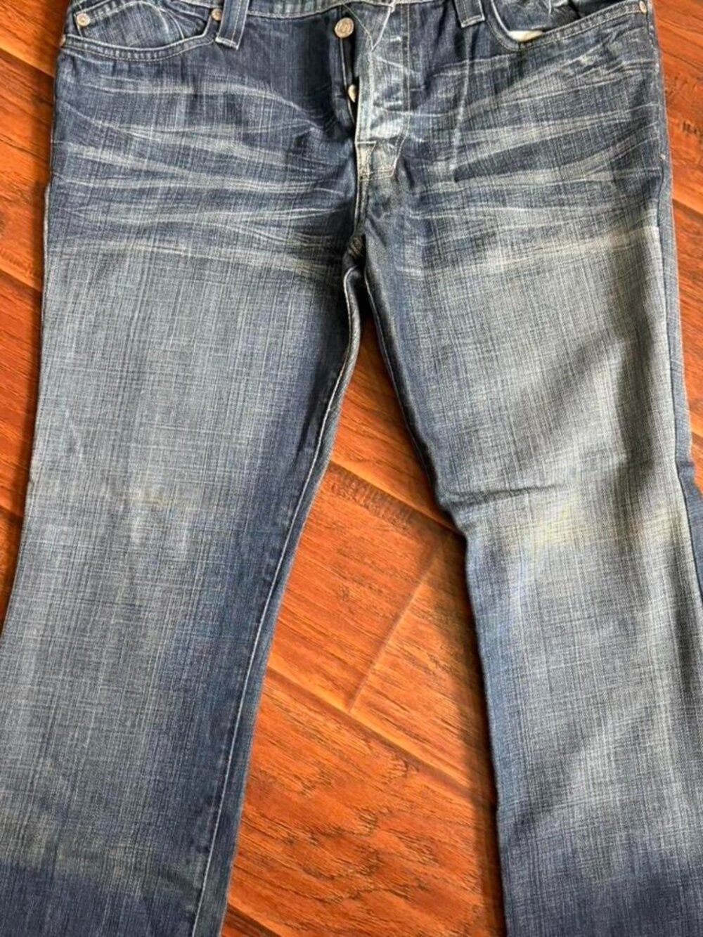 Rock & Republic Mens Jeans Size 36 Button Fly Distressed Denim